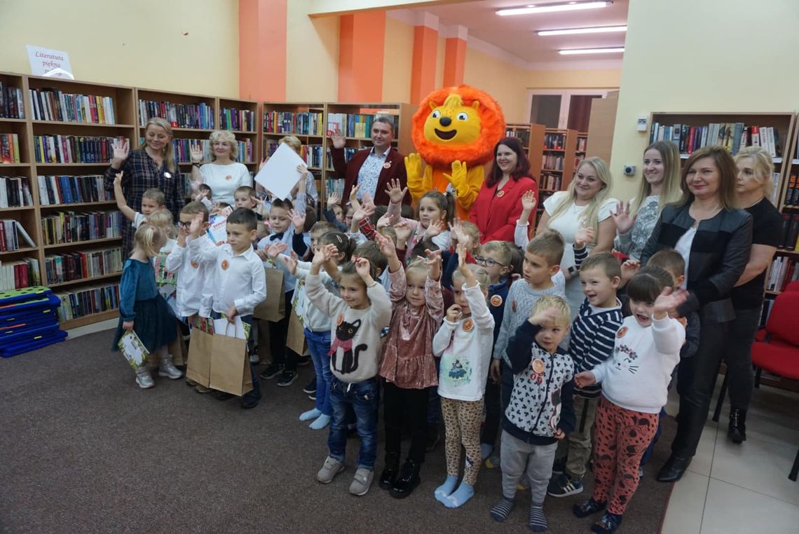 Jelcz-Laskowice. Pasowanie na czytelnika i nie tylko