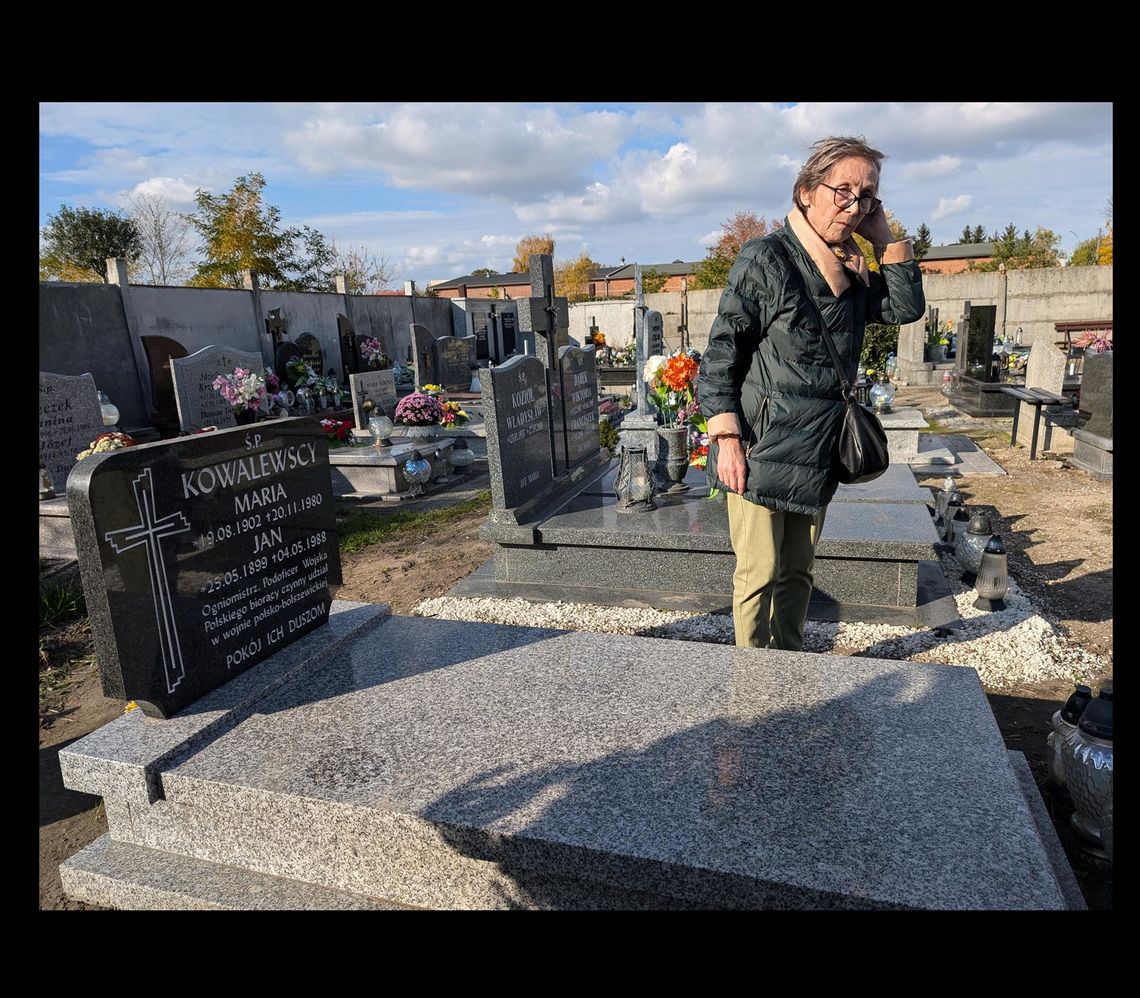 - Jestem wściekła - mówi pani Krystyna. Cmentarna samowolka