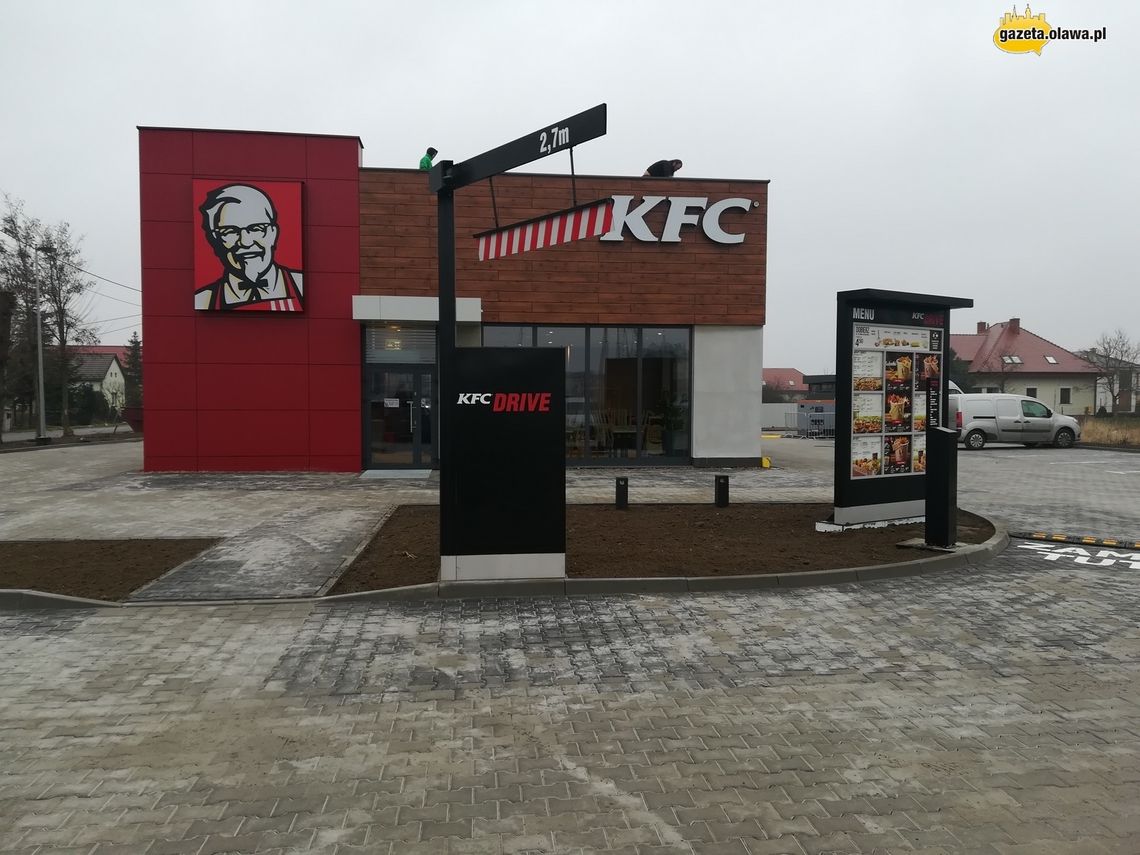 KFC z falstartem. Miało być otwarte tydzień temu...