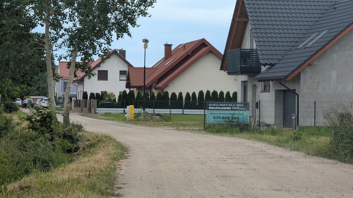 Kiedy będzie asfalt na drogach w rejonie Nowego Górnika Kiedy będzie asfalt na drogach w rejonie Nowego Górnika