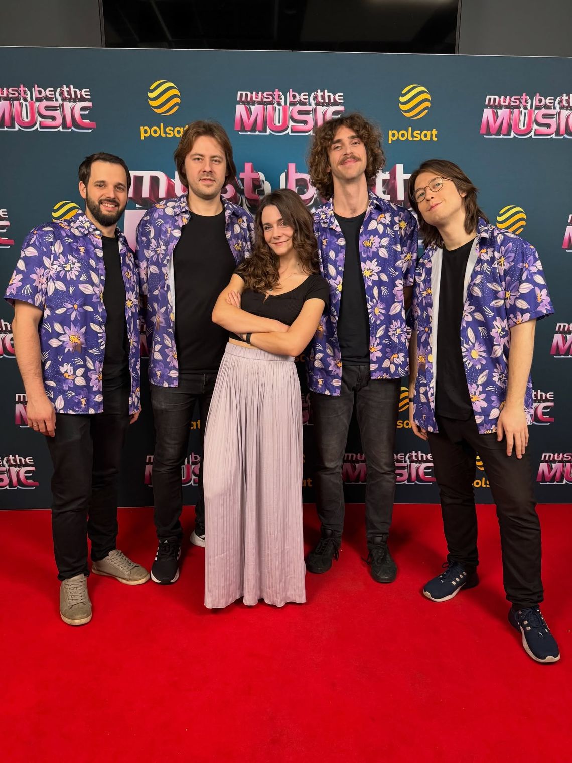 "kilka czułości" w Must Be The Music