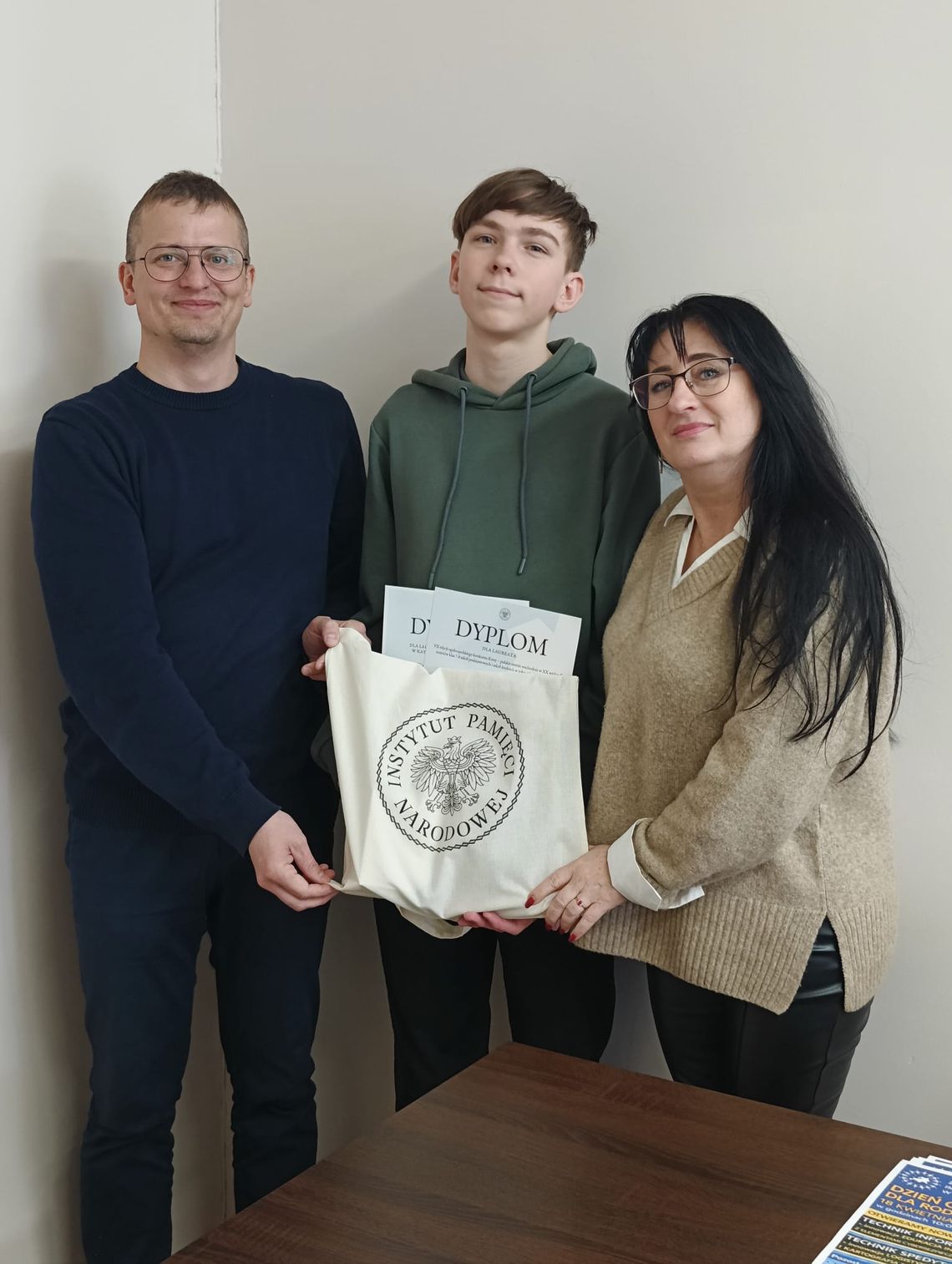 Kolejne sukcesy oławskiego ucznia, tym razem na szczeblu krajowym. Mateusz Maszkowski laureatem konkursu IPN!