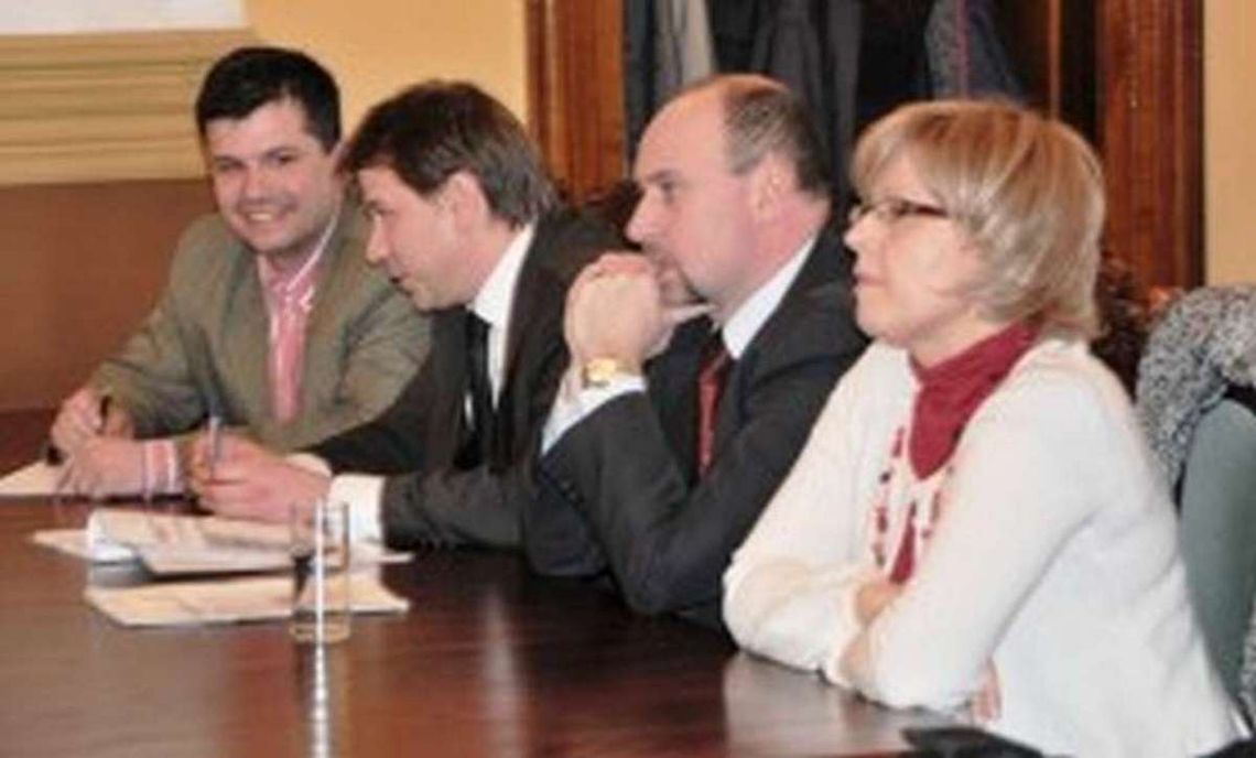 Koniec bezkrólewia, Niemirowski prezesem