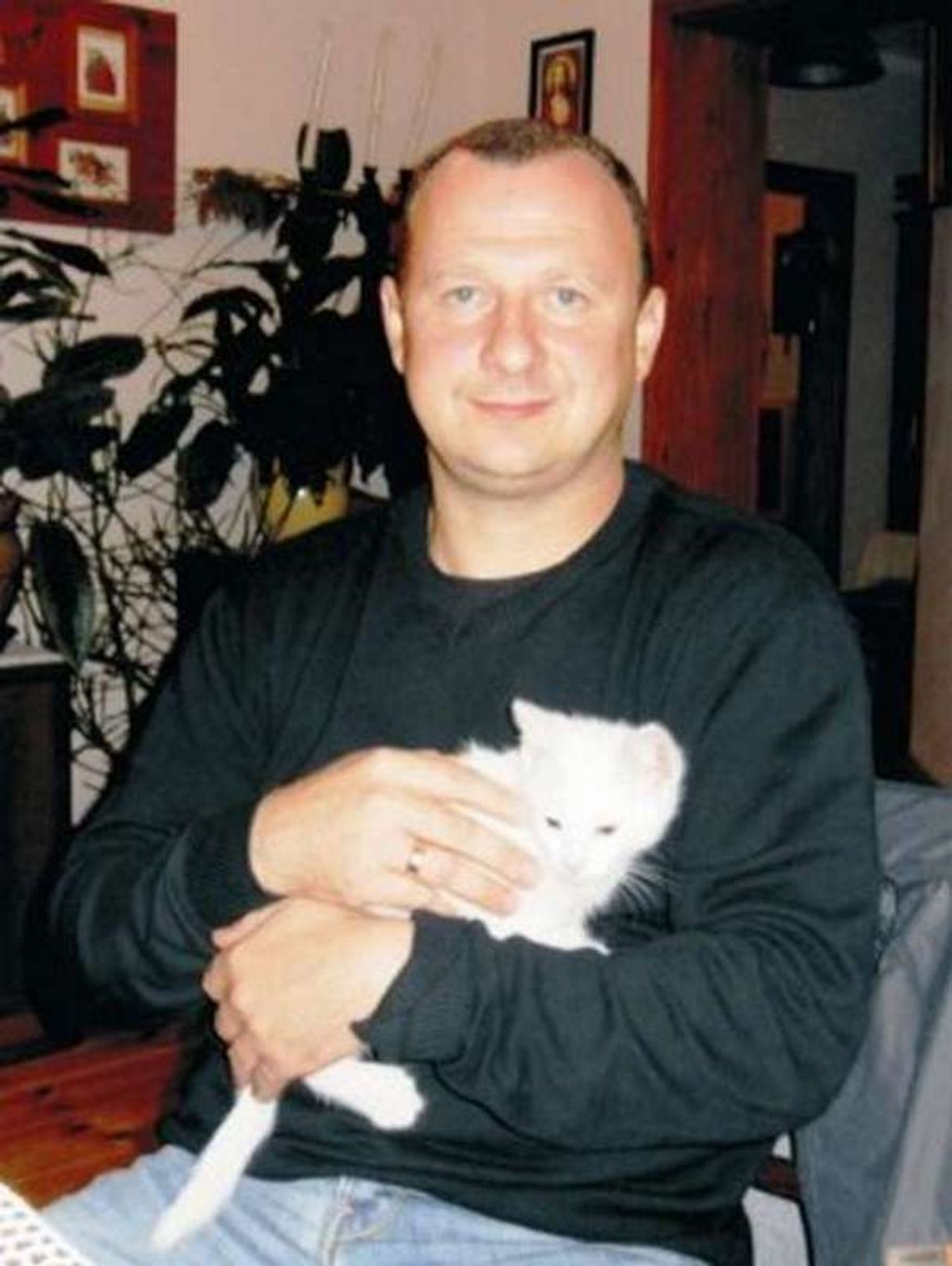 Kontynuuje przygodę z piłką