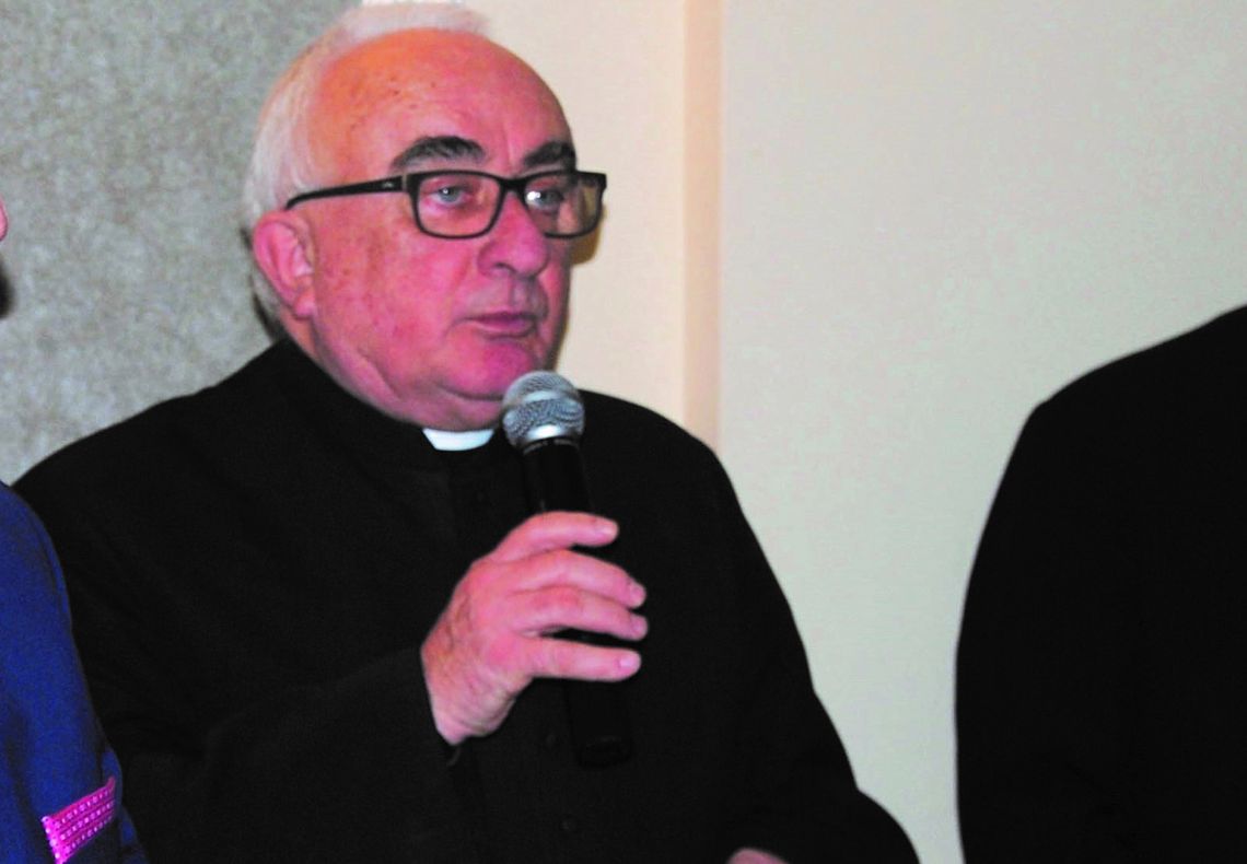 "Ksiądz Bijak nie żyje". To FAKE NEWS "Ksiądz Bijak nie żyje". To FAKE NEWS