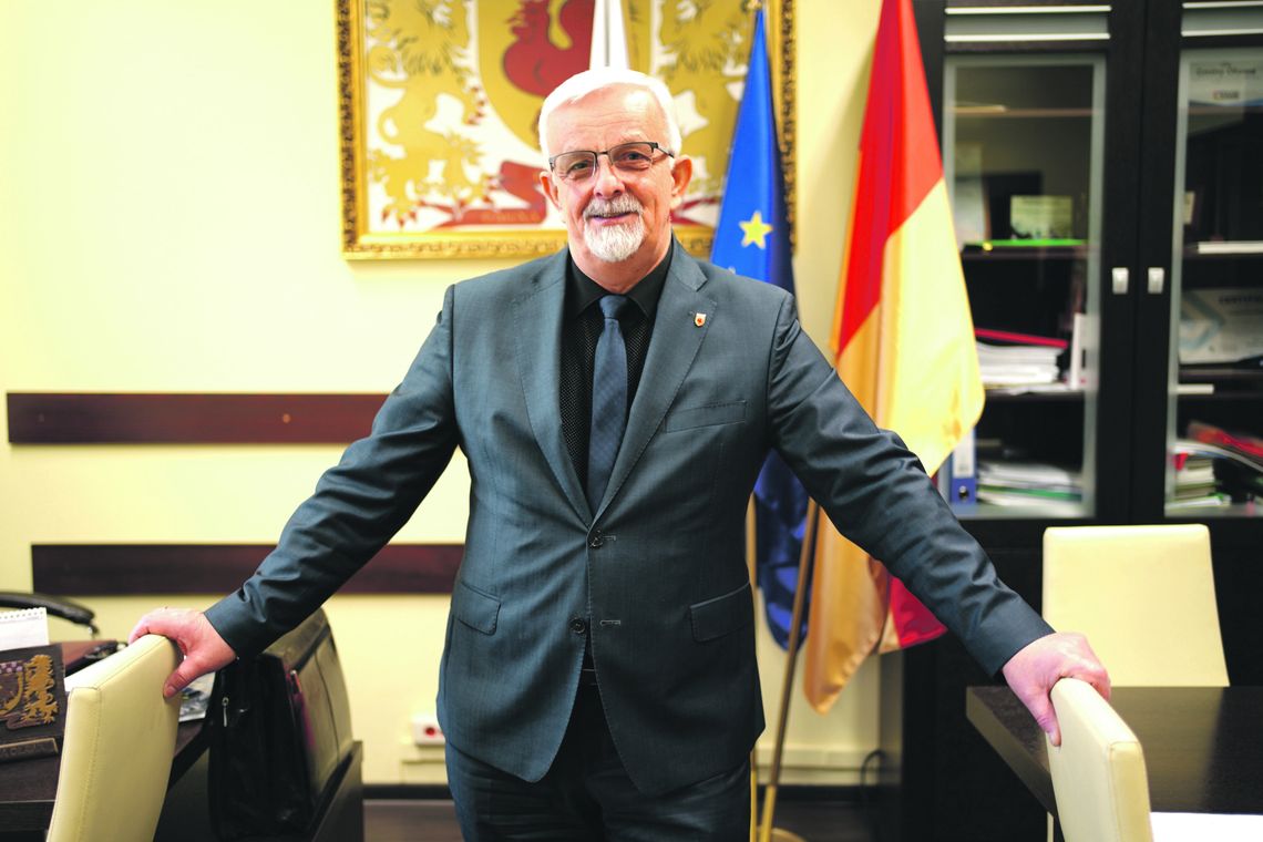 Kuriata chce, by gmina wypłaciła mu odprawę. Powód? Utrata stanowiska Kuriata chce, by gmina wypłaciła mu odprawę. Powód? Utrata stanowiska