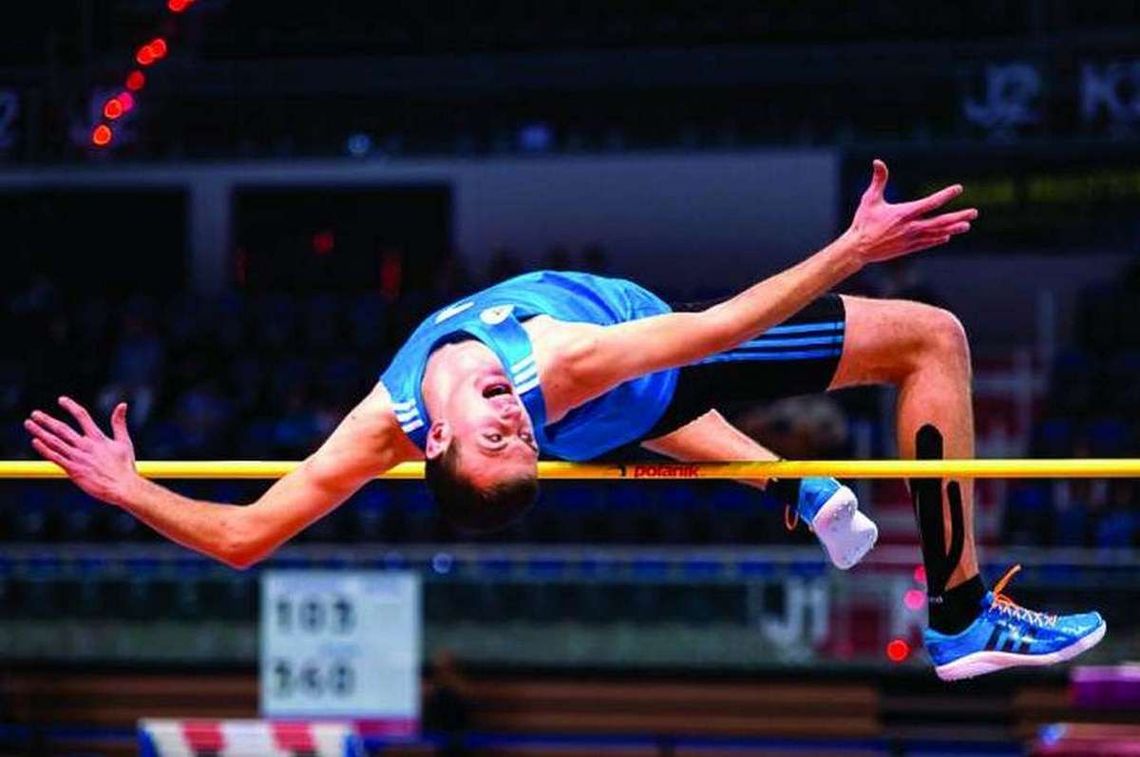 Maciek skoczył po złoto Maciek skoczył po złoto