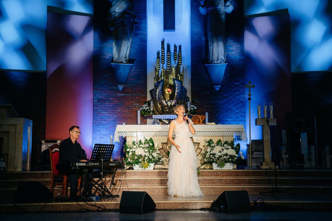 Magdalena Steczkowska... śladami Jana Pawła II Magdalena Steczkowska... śladami Jana Pawła II