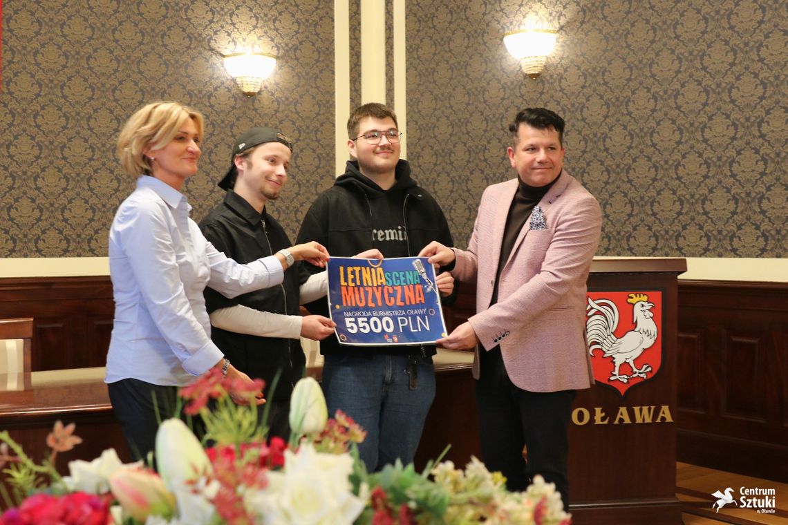 Meteroids nagrodzony