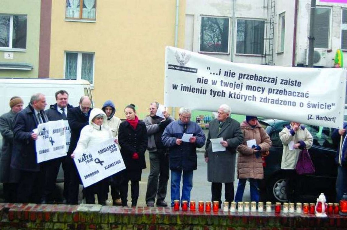 Mgła smoleńska opada Mgła smoleńska opada