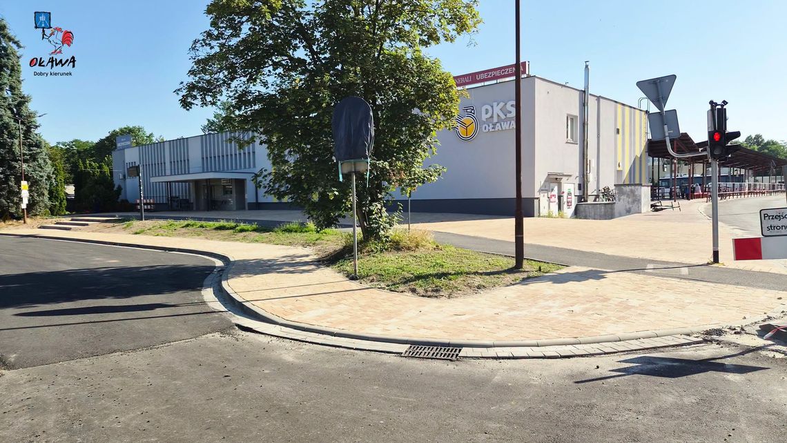 Miasto tłumaczy, że dojazd dla niepełnosprawnych będzie do strony wieżowca