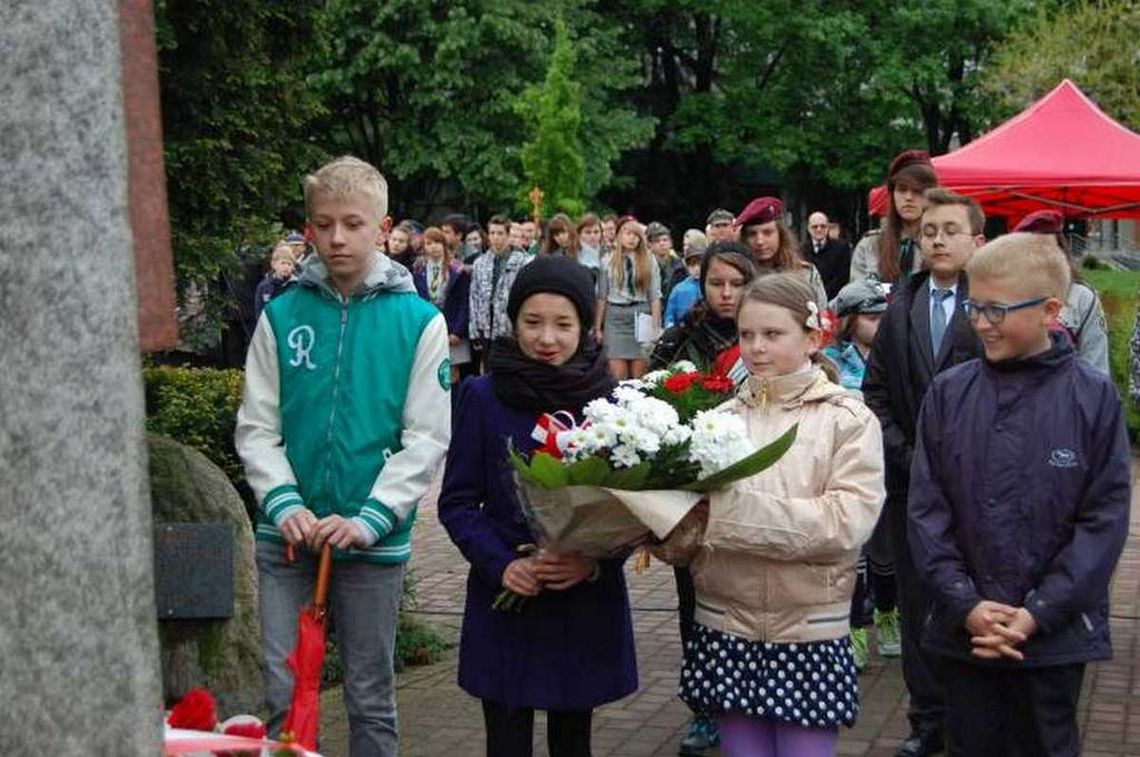 Młodzi o ojczyźnie w rocznicę Konstytucji 3 Maja Młodzi o ojczyźnie w rocznicę Konstytucji 3 Maja