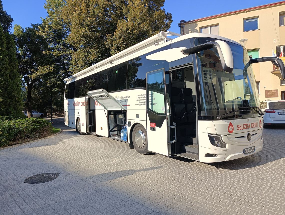 Mobilny punk pobrań czeka na krwiodawców