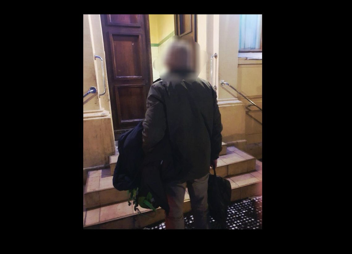 Mróz bywa groźny. Jeden telefon może uratować życie