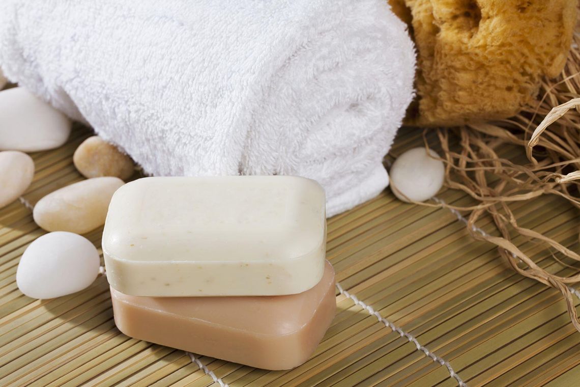 Mydło w kostce dla niemowląt – powrót do natury czy ryzyko wysuszenia skóry?