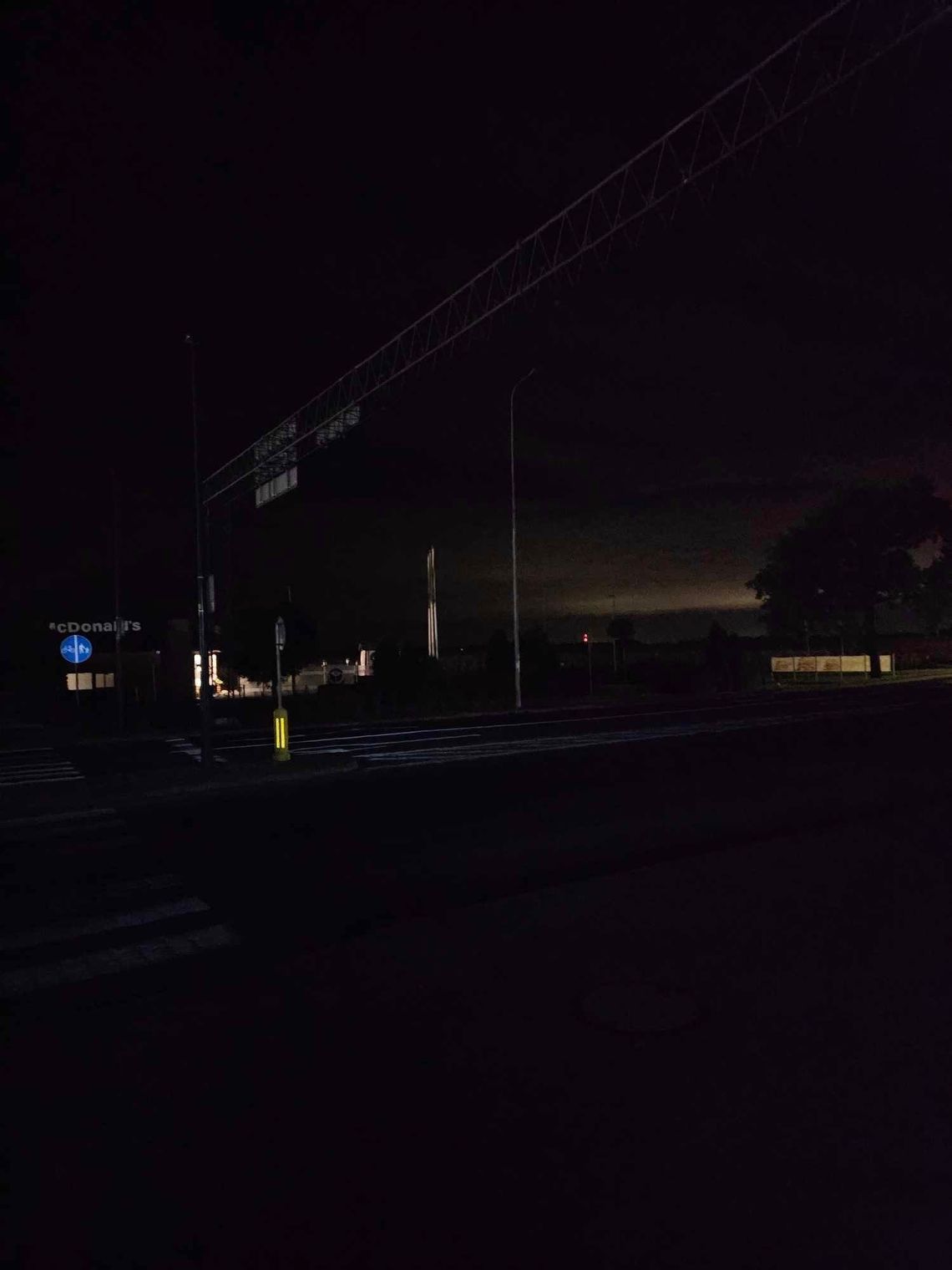 Na Broniewskiego i Zacisznej oświetlenie od kilku dni już działa. A inne miejsca?