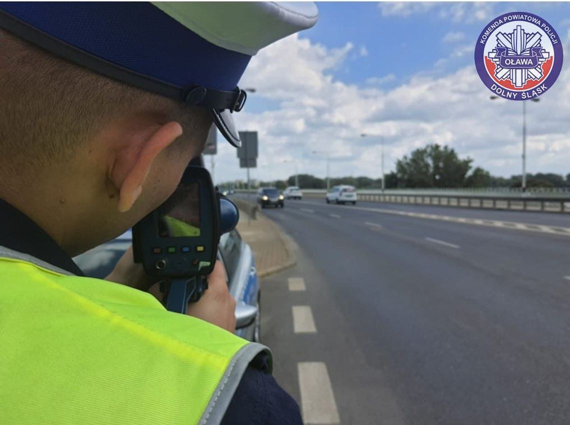 Na drogach będzie więcej policyjnych patroli Na drogach będzie więcej policyjnych patroli