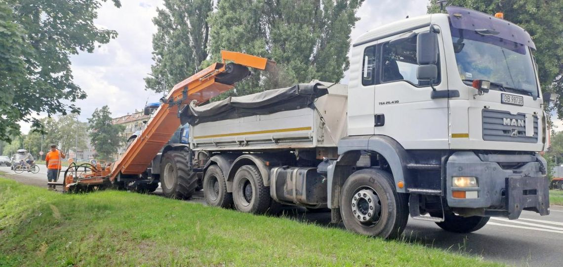 Na Oławskiej praca wre