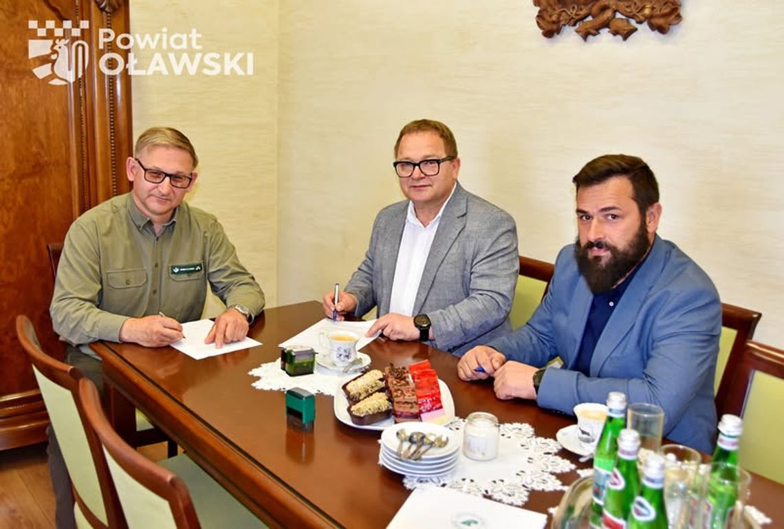 Nadleśnictwo Oława też się dorzuca do tej drogi