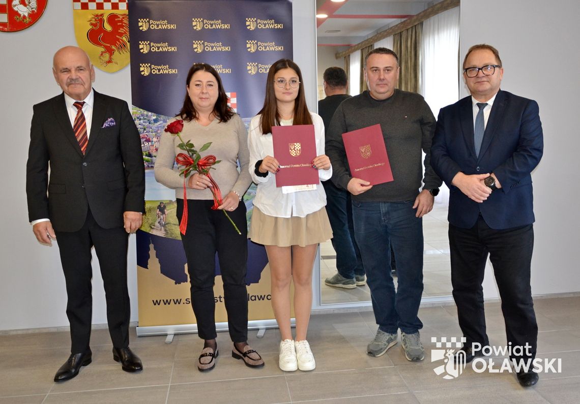 Najlepsi uczniowie nagrodzeni