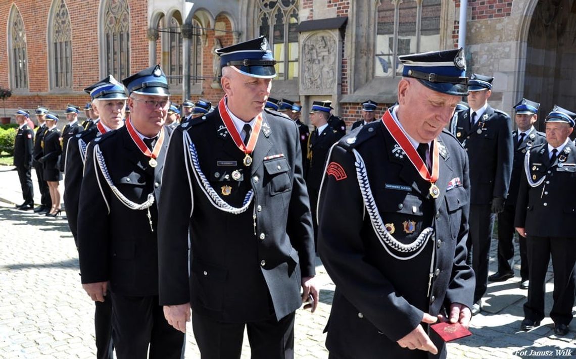 "Nasi" strażacy odznaczeni i awansowani