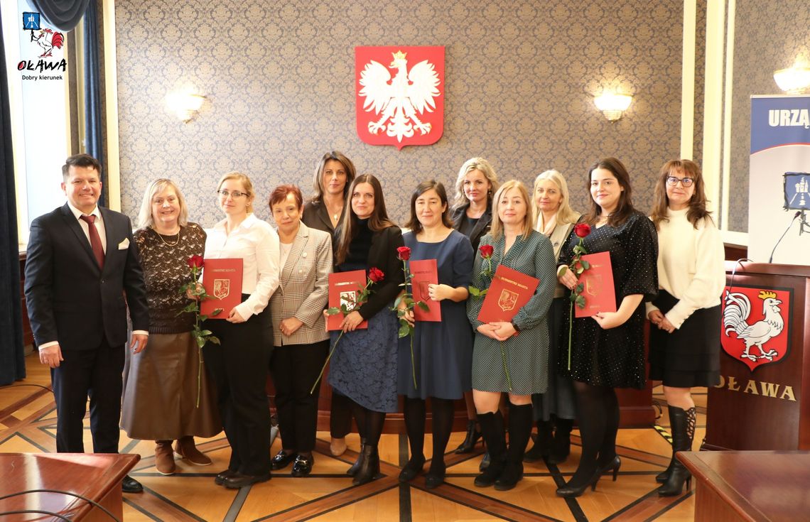 Nauczycielki z awansami. Gratulacje! - TuOlawa.pl