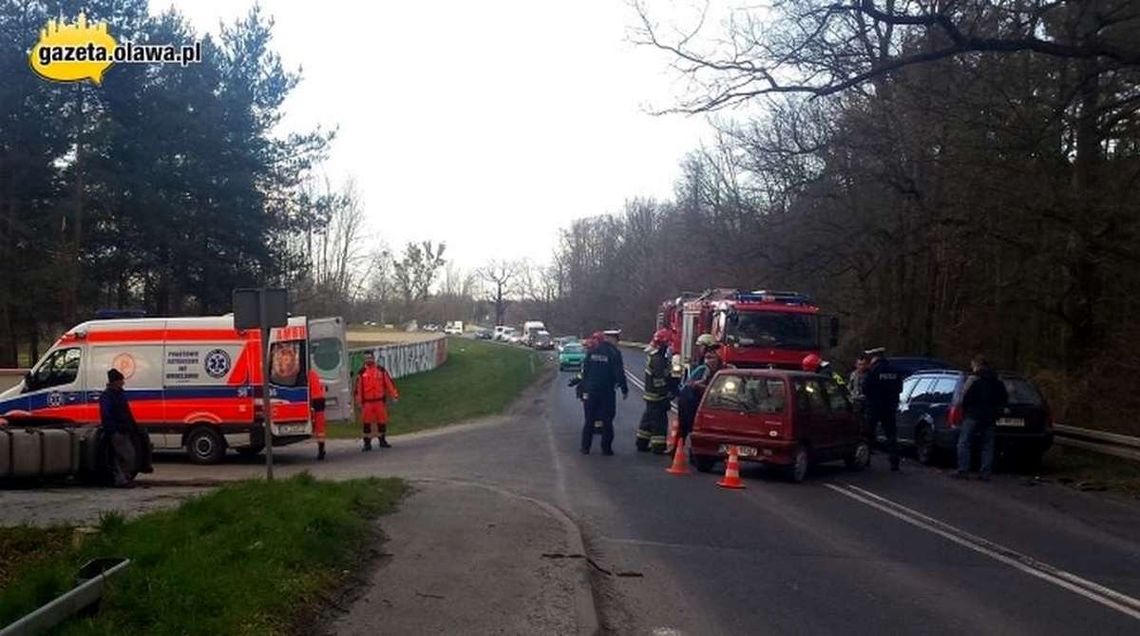 Nie ustąpił, wjechał w volkswagena i był pijany