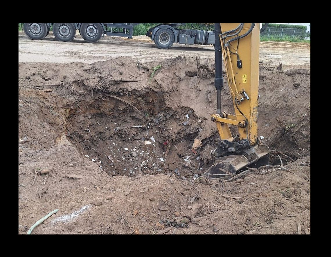 Nielegalne składowisko odpadów. Jest ciąg dalszy