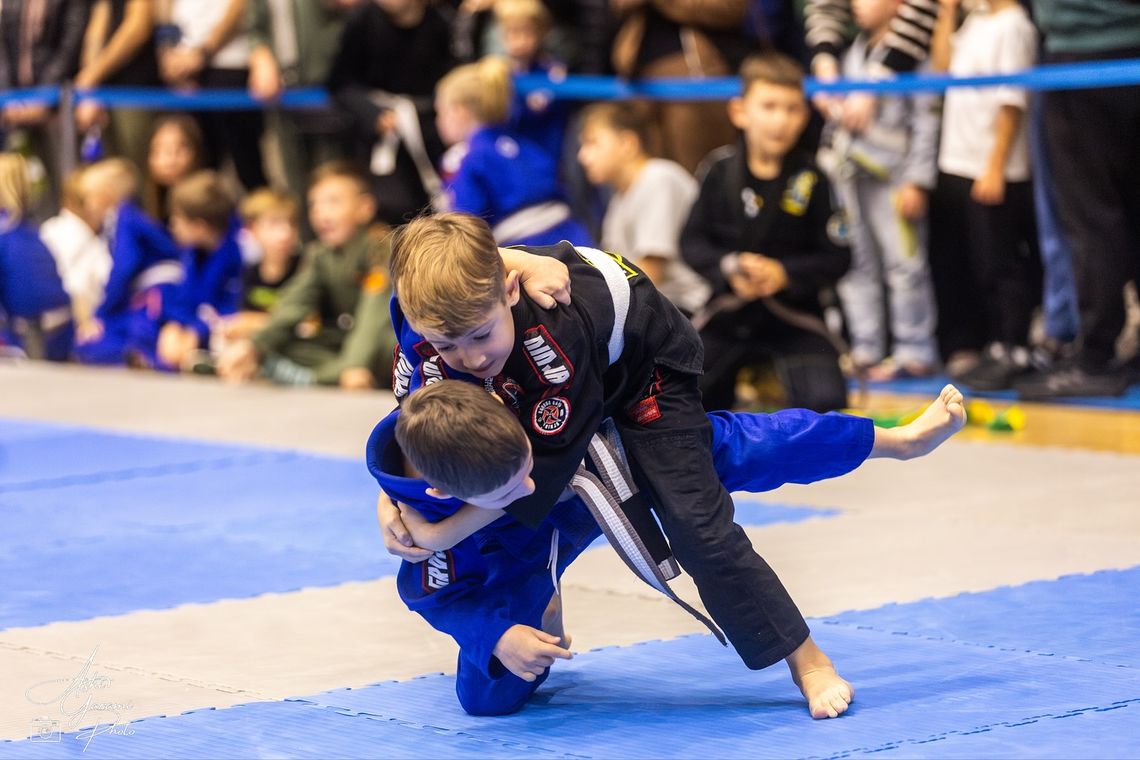 Niemal 200 uczestników walczyło wczoraj w hali CSiR