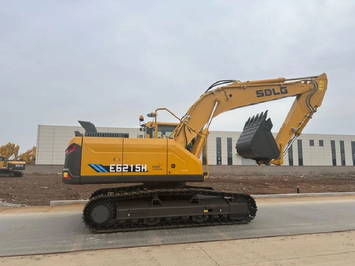 Niezawodność i Długowieczność: Koparka Gąsienicowa SDLG w Polsce Koparka Gąsienicowa SDLG