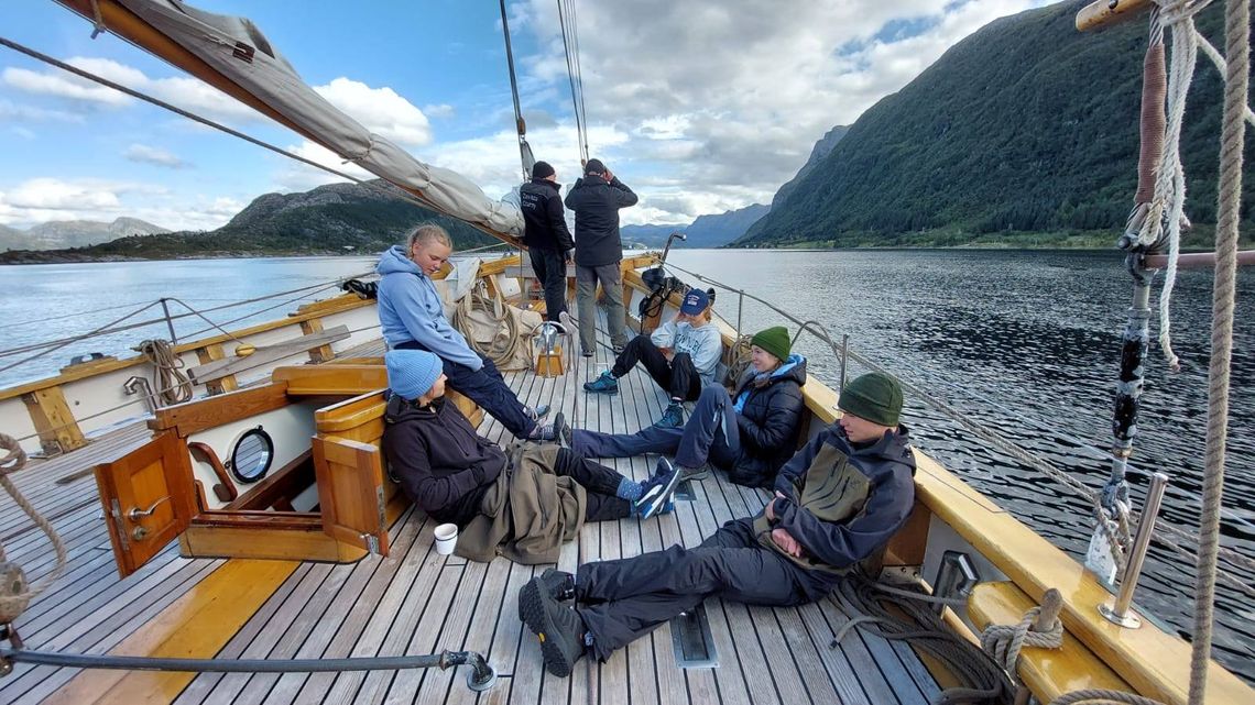Niezwykła przygoda pod żaglami trwa Niezwykła przygoda pod żaglami trwa