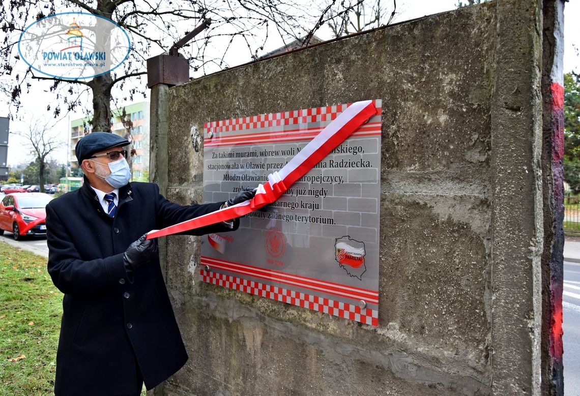 Nowa tablica z okazji rocznicy 