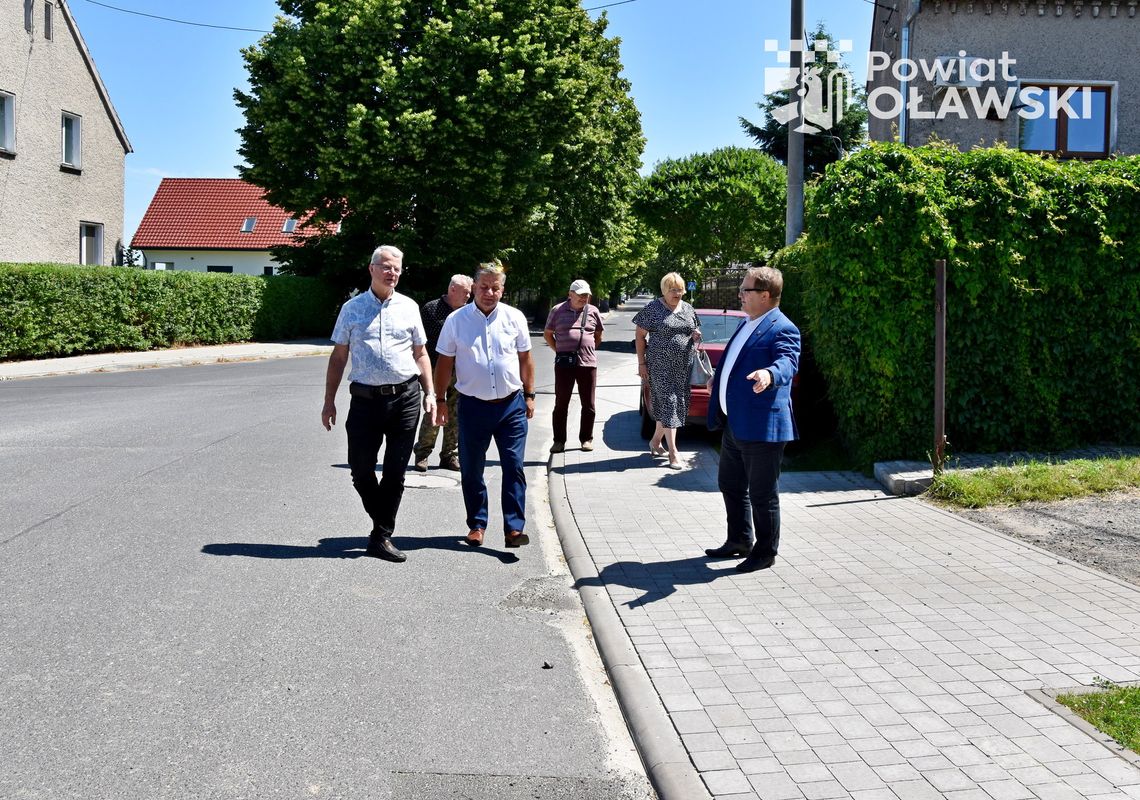 Nowe chodniki w Owczarach i Drzemlikowicach