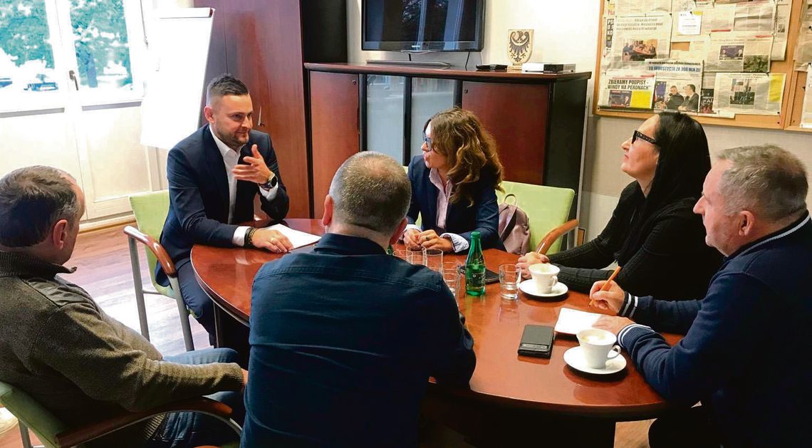 Nowe pociągi ruszają, a wiadukt wciąż czeka Nowe pociągi ruszają, a wiadukt wciąż czeka