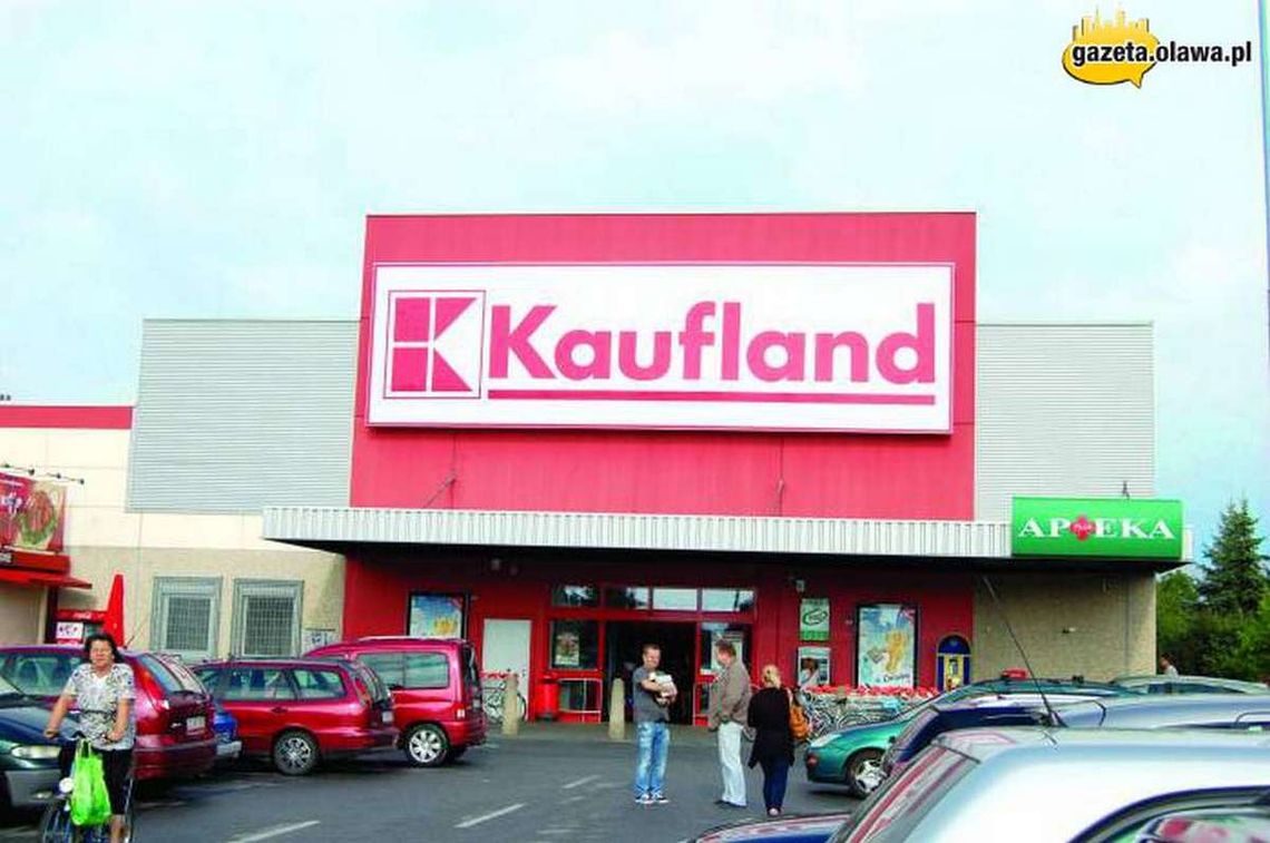 Ochroniarz szarpał dzieci, one wołały o pomoc