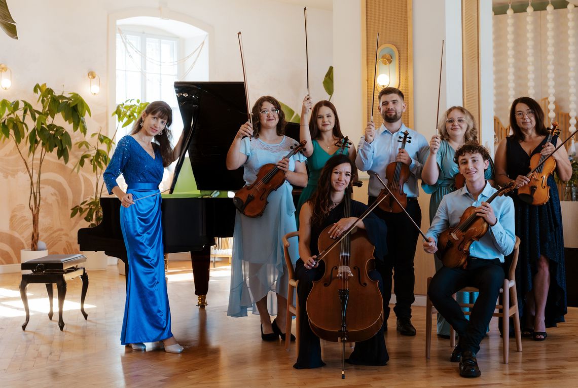 Urszula Janiszewska z zespołem