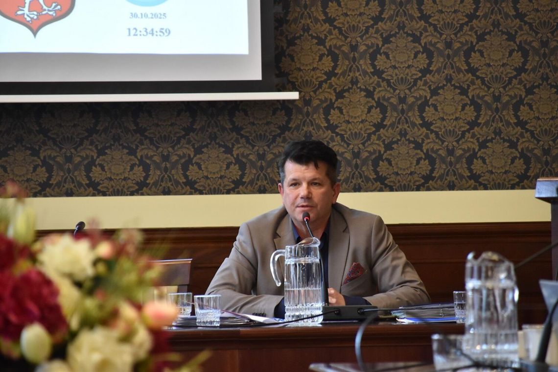 Oława przekaże 300 tys. zł na budowę zatoki autobusowej przy PKP