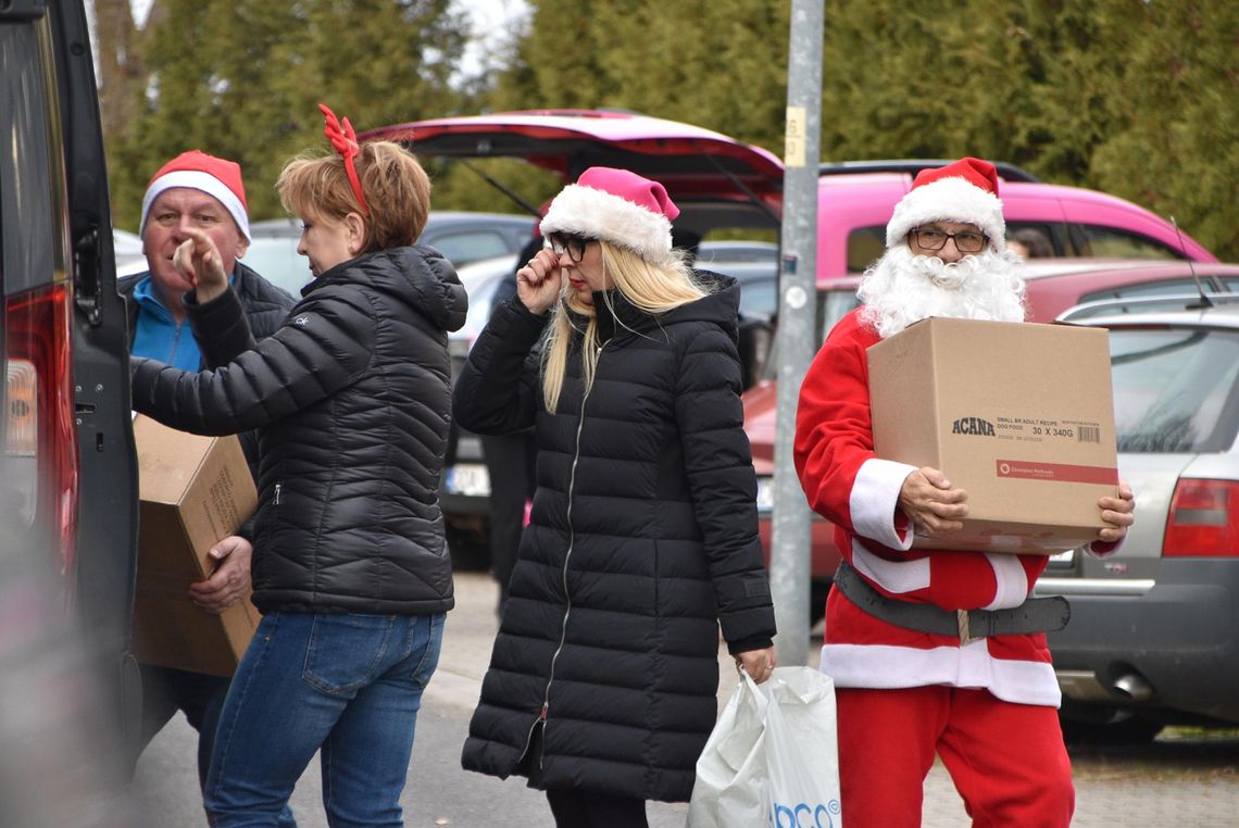 Paczki dotarły na czas. Jak od lat (GALERIA)