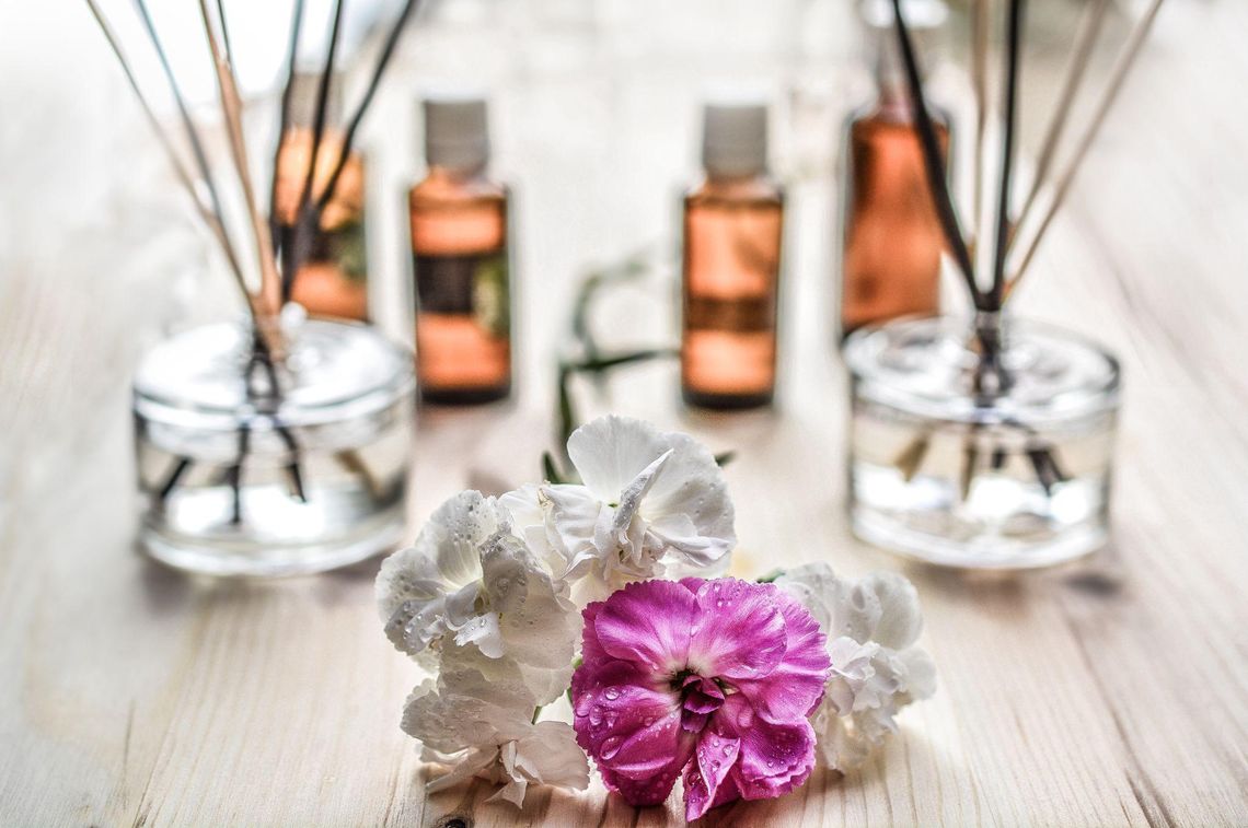Perfumy arabskie damskie i ich wyjątkowy charakter Perfumy arabskie damskie i ich wyjątkowy charakter