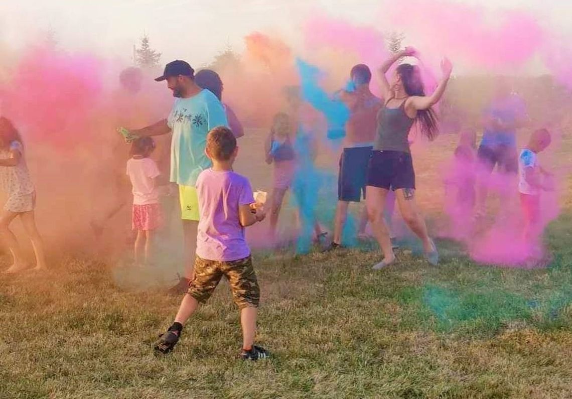 Piknik Rodzinny w Miłonowie. Było bardzo kolorowo Piknik Rodzinny w Miłonowie. Było bardzo kolorowo