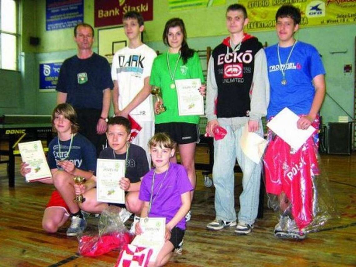 Pingpongowy koniec sezonu Pingpongowy koniec sezonu