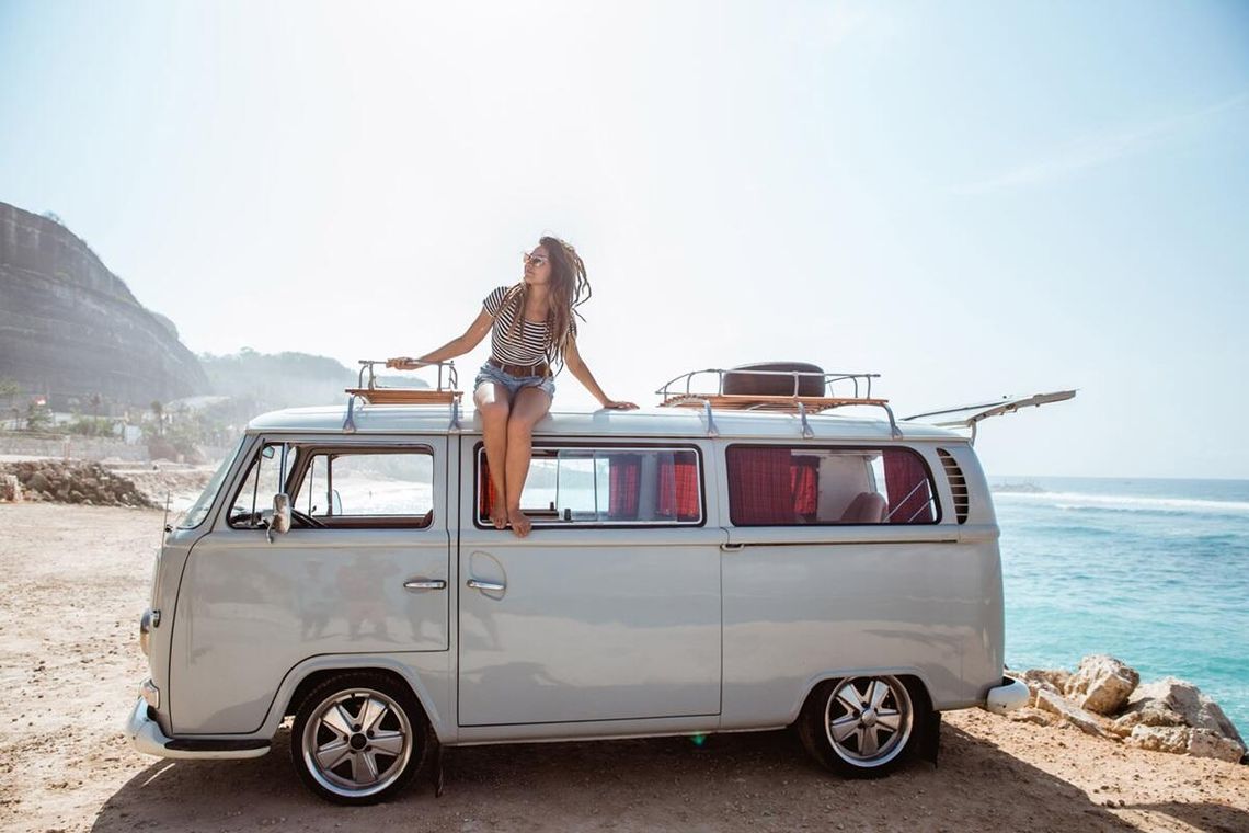 Planujesz wyjazd busem? Sprawdź, jak wybrać rzetelnego przewoźnika