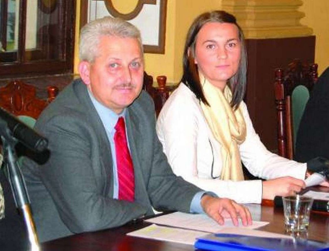 Platforma dyscyplinuje swoich