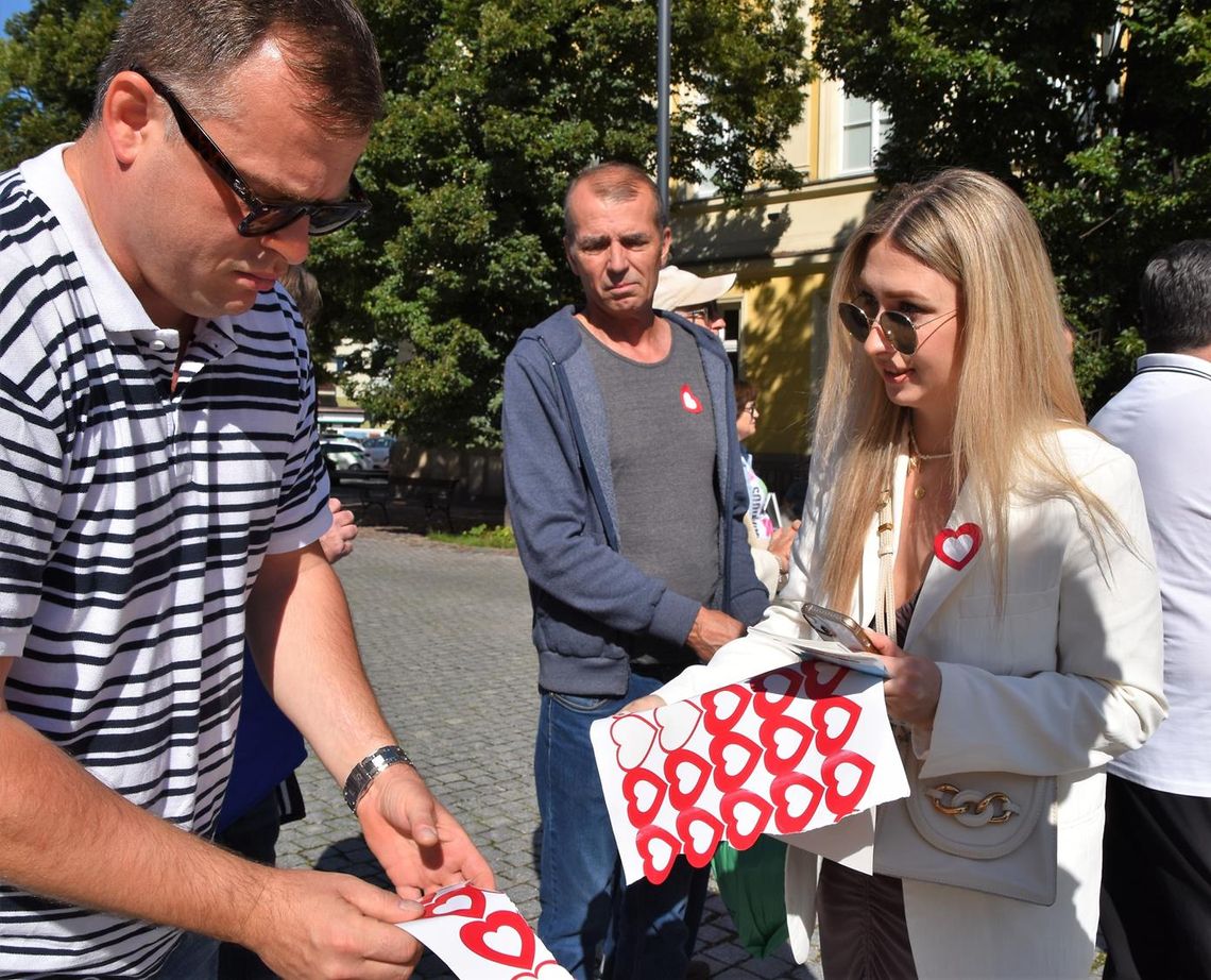 PO: - "Października piętnastego pogonimy Kaczyńskiego" PO: - "Października piętnastego pogonimy Kaczyńskiego"