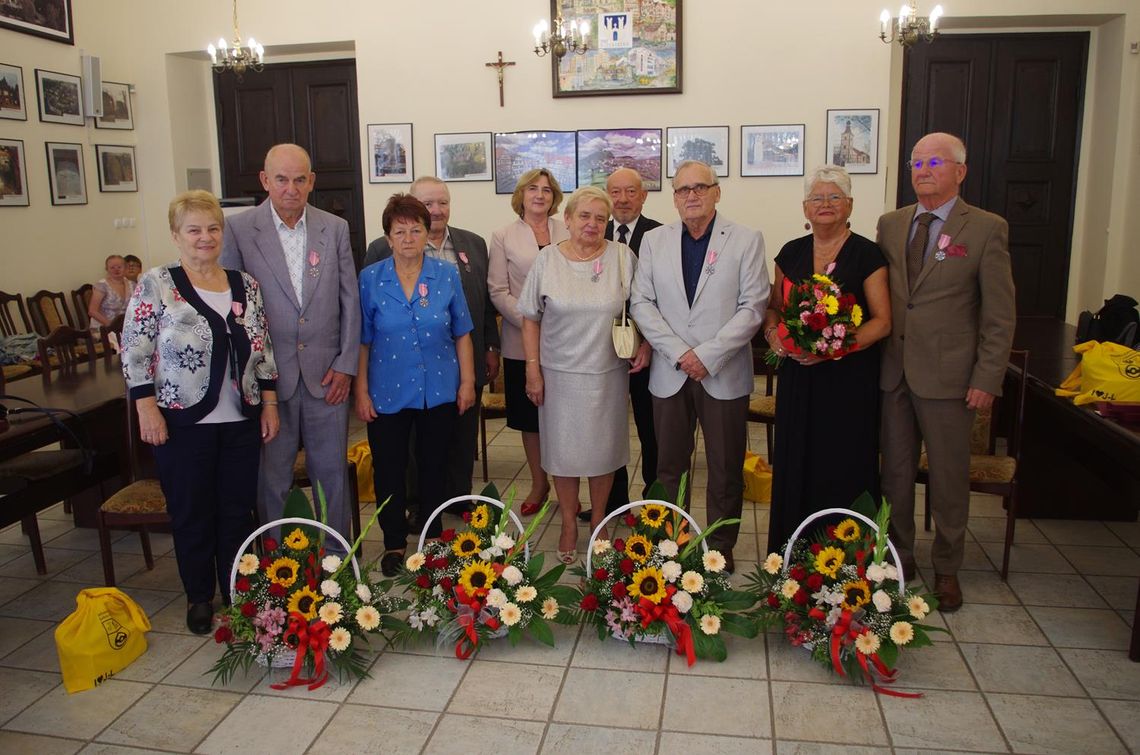 Poczwórne Złote Gody! To się nazywa jubileusz! Poczwórne Złote Gody! To się nazywa jubileusz!