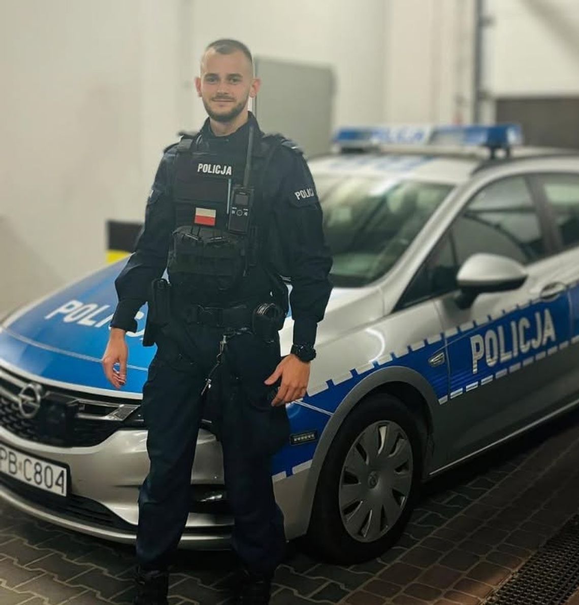Policja w sprawie policjanta z Oławy apeluje, aby powstrzymać się od jednoznacznych ocen Policja w sprawie policjanta z Oławy apeluje, aby powstrzymać się od jednoznacznych ocen