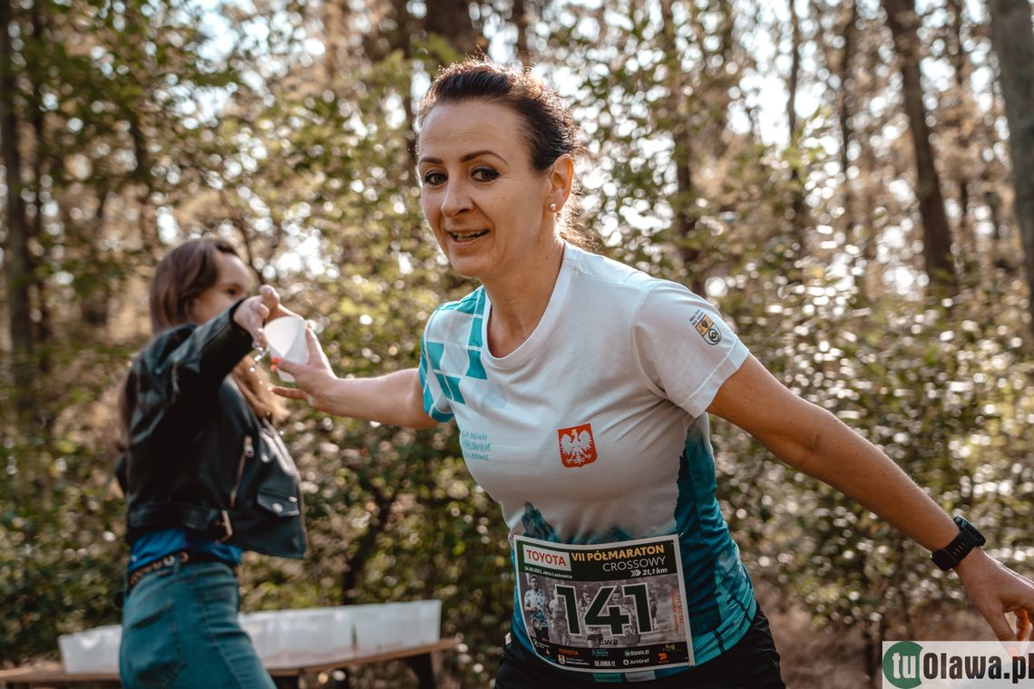 Półmaraton crossowy. Wyniki i ZDJĘCIA