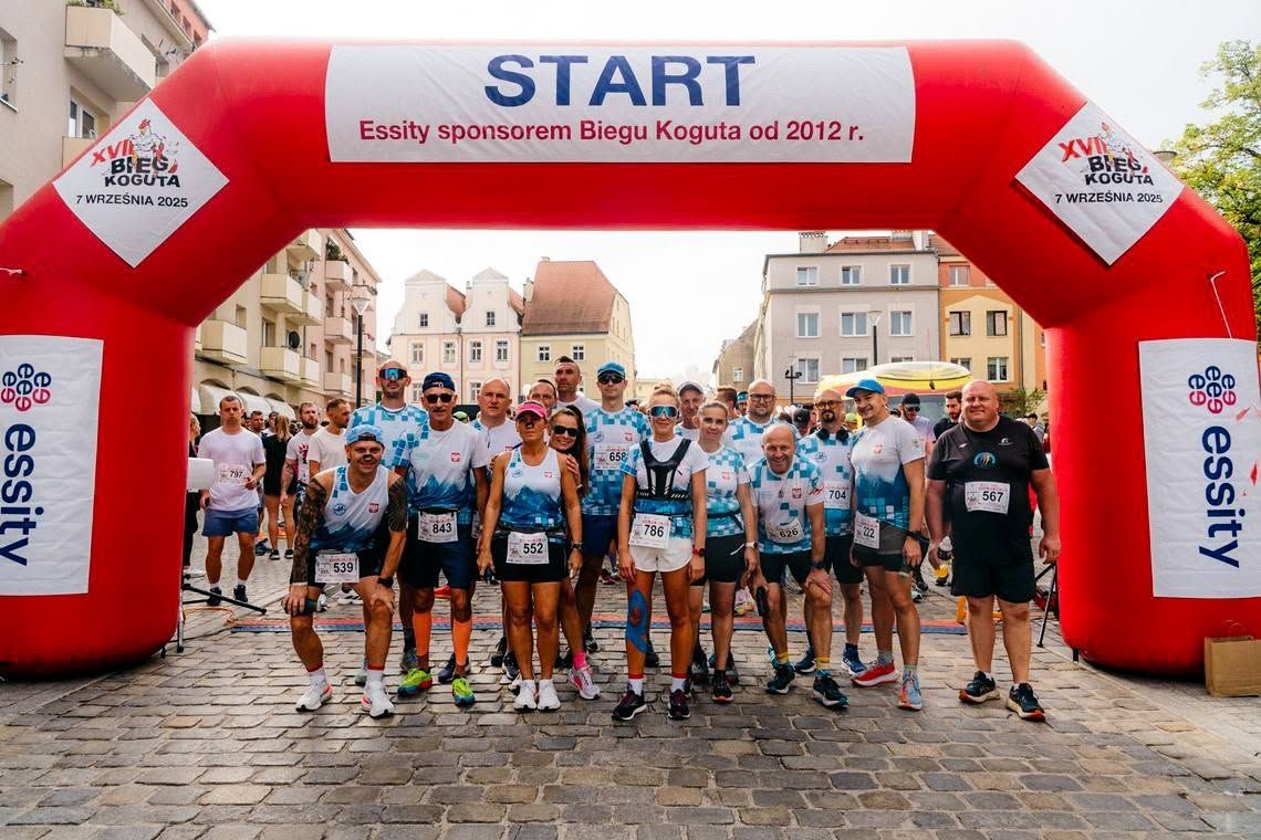 Ponad tysiąc osób na starcie XVIII Biegu Koguta Ponad tysiąc osób na starcie XVIII Biegu Koguta