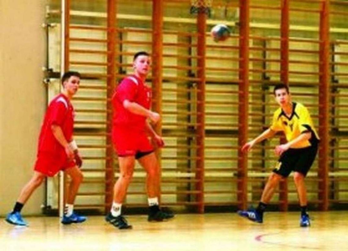 Porażka na inaugurację Porażka na inaugurację