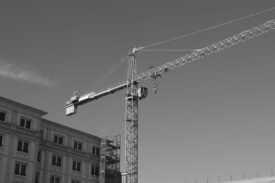 Porównanie żurawi wieżowych Potain i XCMG Porównanie żurawi wieżowych Potain i XCMG